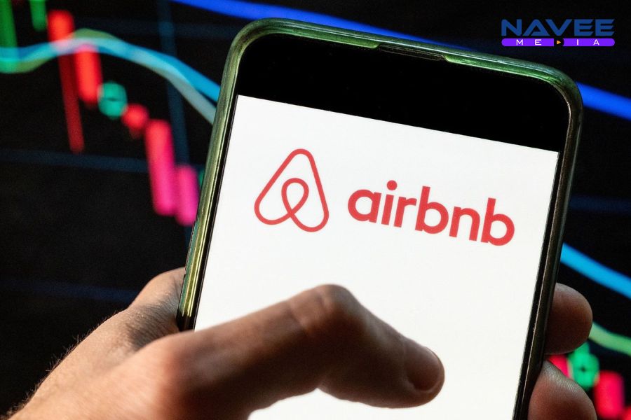 Chiến lược Marketing của Airbnb tận dụng trải nghiệm người dùng và sự chia sẻ để tạo dựng niềm tin và nhận diện thương hiệu.